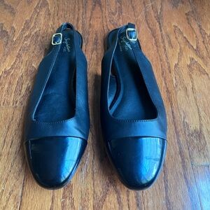 Seychelles Black Patent Cap-Toe Slingback Flats